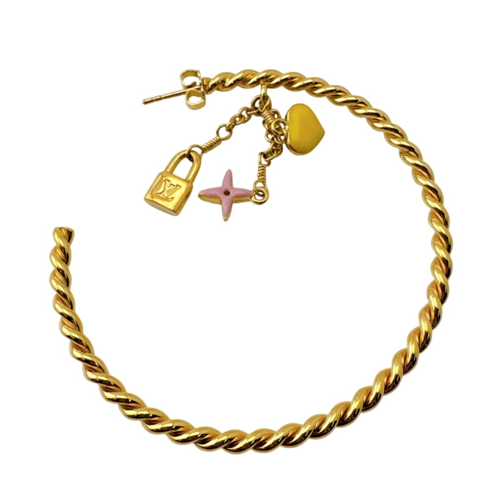LOUIS VUITTON Gold Monogram Heart Earrings - Picture 2 of 12